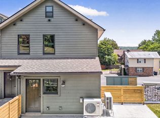 176 Hudson St #3, Glasco, NY 12432