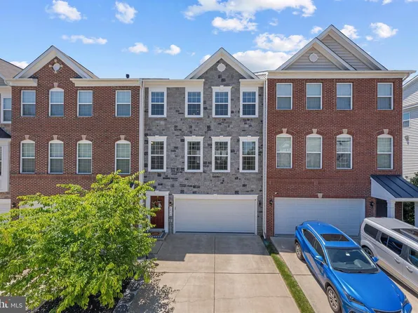 6802 Bryson Cir, Haymarket, VA 20169