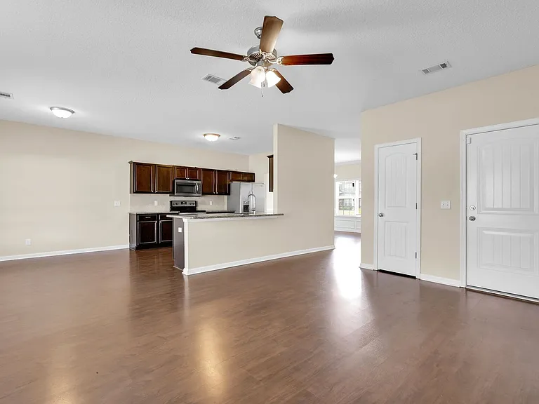 659 Red Oak Ln — Photo 20