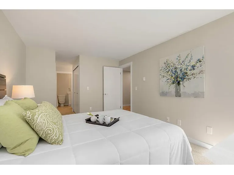 13717 Linden Ave N #205 — Photo 2