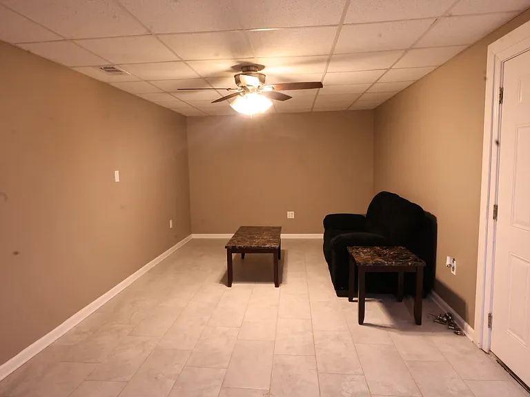 2721 Brackenwood Dr — Photo 34