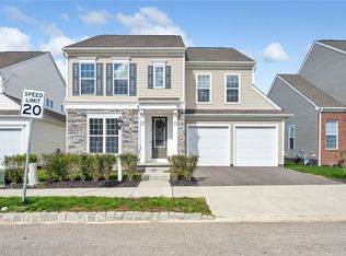 704 Withers Park Dr, Cranberry Township, PA