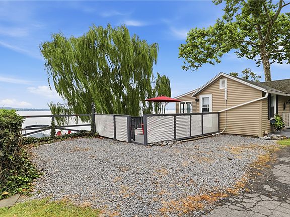 2nd image of 2783 Lower Lake Rd