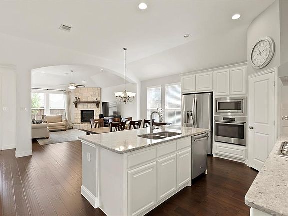 3rd image of 2124 Bishop Barrel Ln
