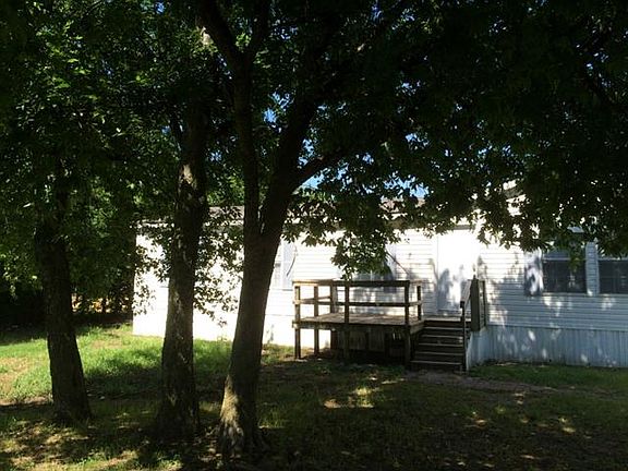 2nd image of 611 N Sherley Ave