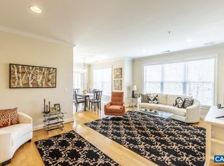 1051 Glenwood Station Ln UNIT 106, Charlottesville, VA