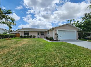 6684 N Plymouth Dr, Lake Worth, FL 33462