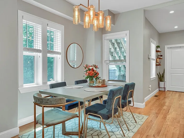 46 Port Norfolk St #1 — Photo 13