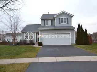 3590 Chadwick Ln, Lake In The Hills, IL 60156