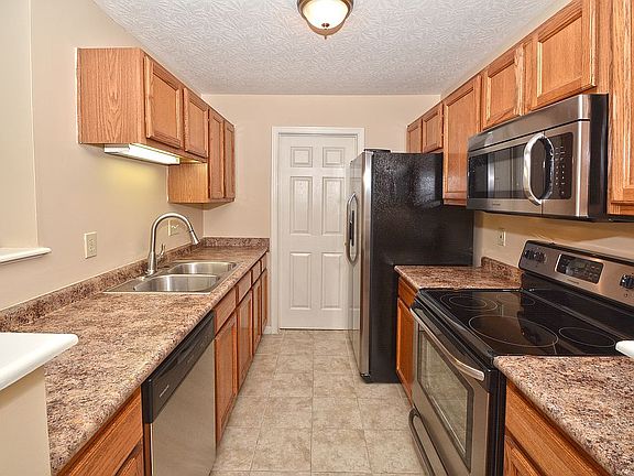 2nd image of 7319 Chatham Ct APT C