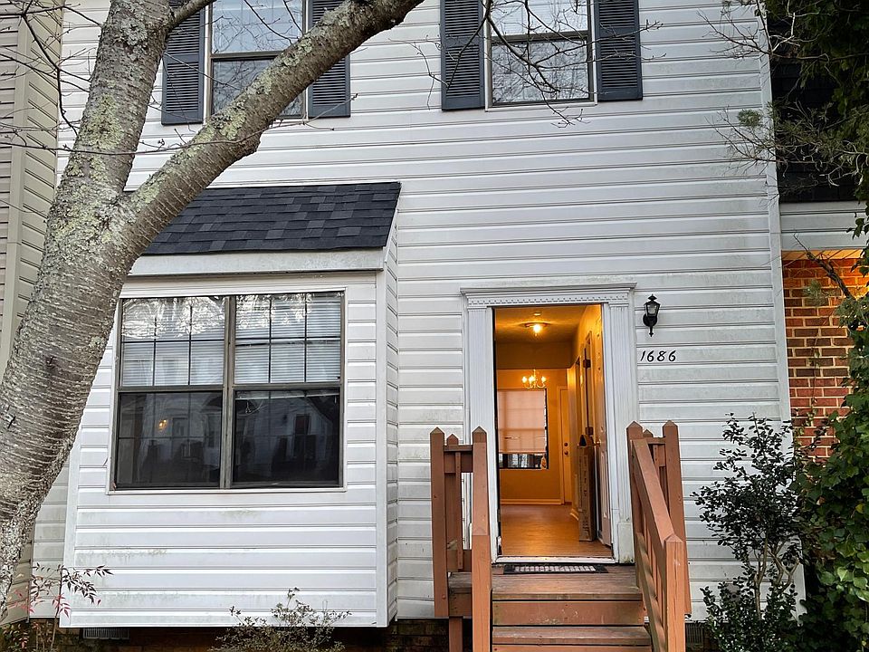 1st image of 1686 Skiffes Blvd