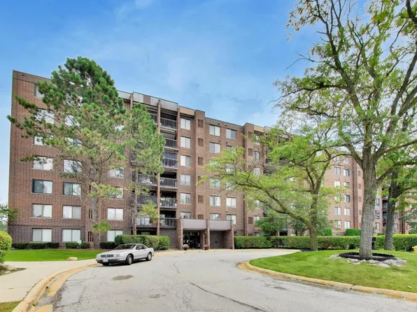500 Park Ave #606, Calumet City, IL 60409