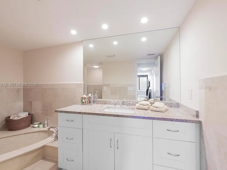 3590 S Ocean Blvd #707 — Photo 21