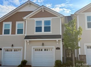 7217 Hodges Meadow Ln, Charlotte, NC 28213