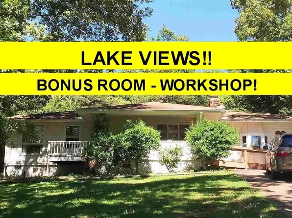 32 W Lakeshore Dr, Cherokee Village, AR 72529