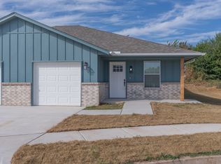 533 Parkhill Cir, Newcastle, OK 73065