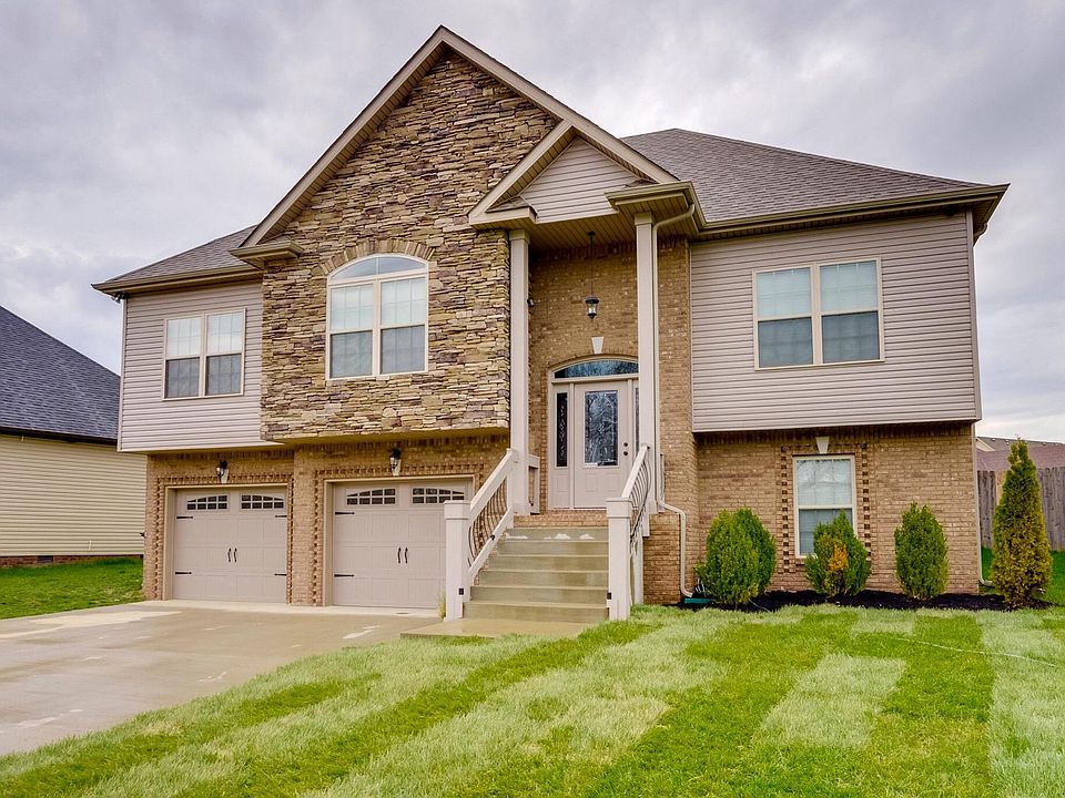 1st image of 709 Cavalier Dr