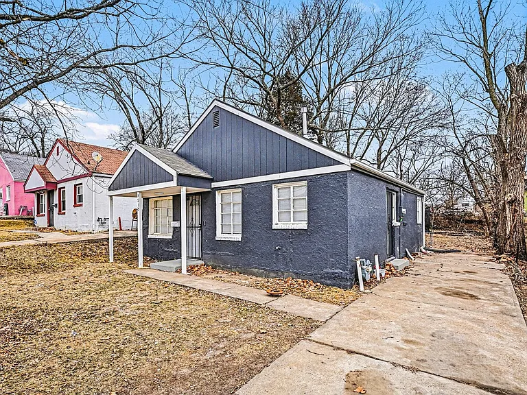 4212 Cleveland Ave — Photo 11
