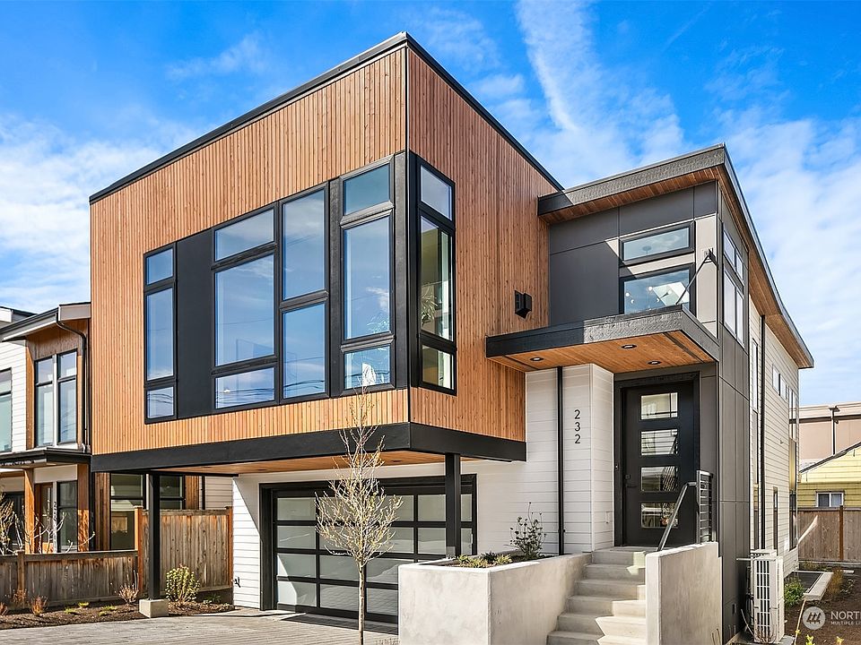 1st image of 232 3rd Avenue S