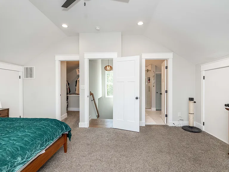 3105 Gloss Ave — Photo 30