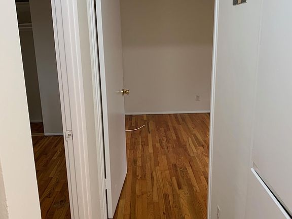 4th image of 1730 Purdue Ave APT 1