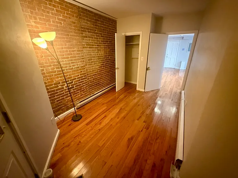 199 Beacon St #1 — Photo 7