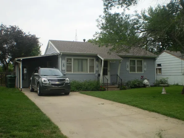 1300 NW 4th St, Abilene, KS 67410