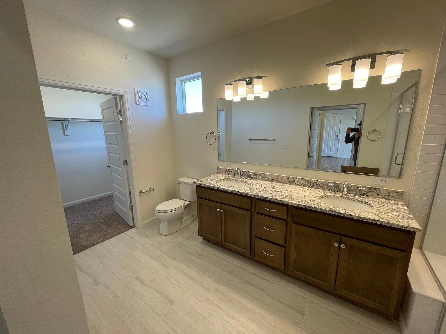 3815 Presidio Point — Photo 3