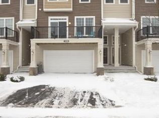 11896 Emery Village Dr N #2908, Champlin, MN 55316