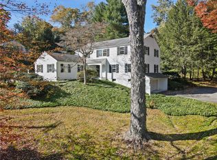 165 Valley Rd, Katonah, NY 10536