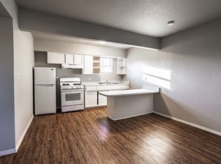 122 Harmon Rd APT 104, Hurst, TX 76053