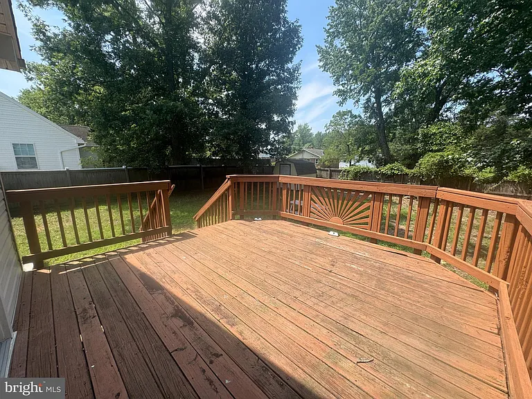 1107 Station Dr — Photo 20