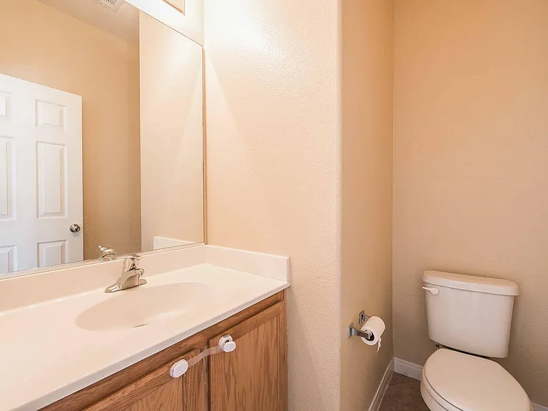 2921 Bayliner Ave — Photo 28