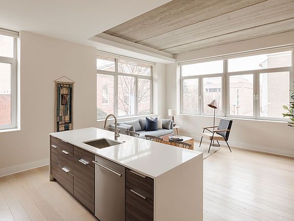 5th image of 323 Race St #401