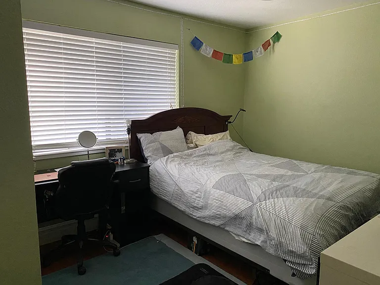 111 Julian Way — Photo 9