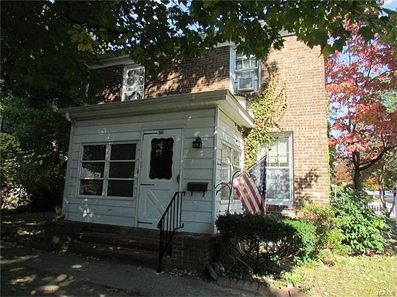3rd image of 11 Bush Ave