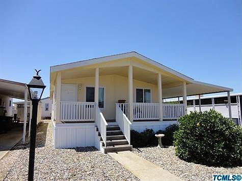 Beautiful manufactured home built in 2005.