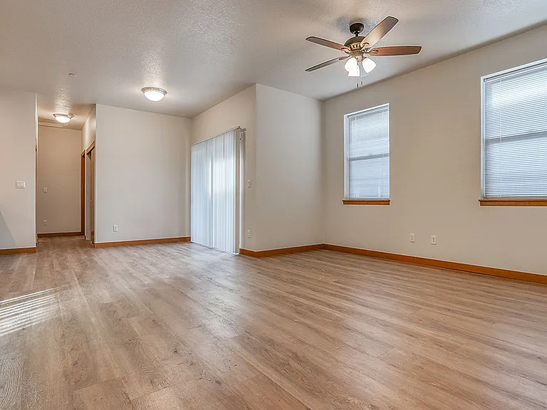 3381 Lewis Ln — Photo 4