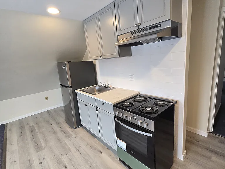 109 Hicks St #3 — Photo 9