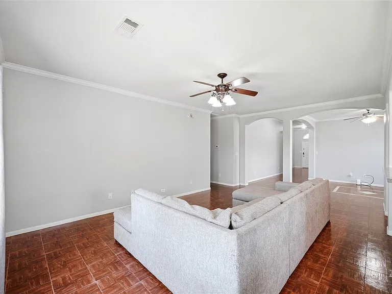 1707 N Highlands Xing — Photo 17