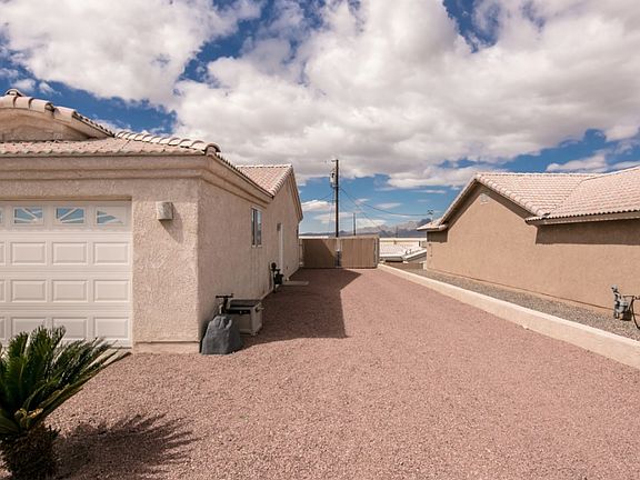 5th image of 1465 Lake Havasu Ave N