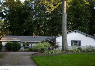 31409 Tuttle Dr, Bay Village, OH 44140