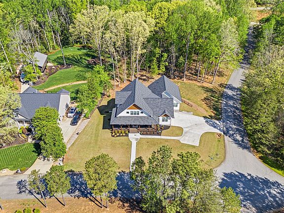 2nd image of 308 S Artillery Ct