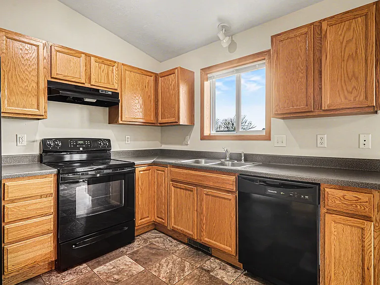 7804 W 44th St — Photo 11