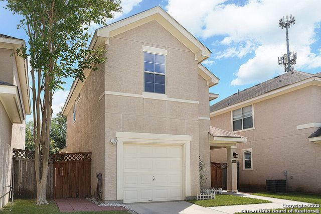 1st image of 10908 TOSCANA ISLE