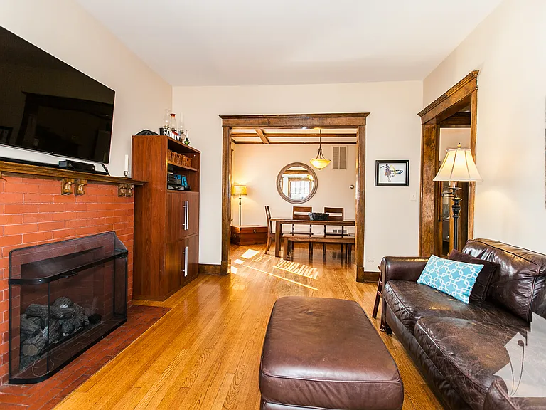 4332 N Dayton St #3 — Photo 3