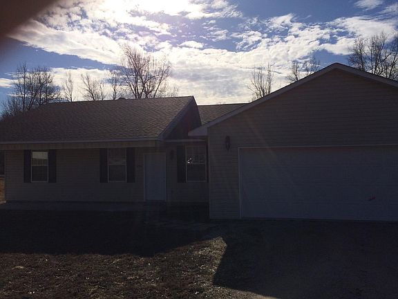 4th image of 434 Sugar Creek Ln