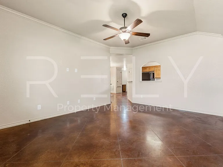603 W Karey Dr — Photo 4
