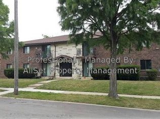 7620 W Donna Ct APT 1, Milwaukee, WI 53223