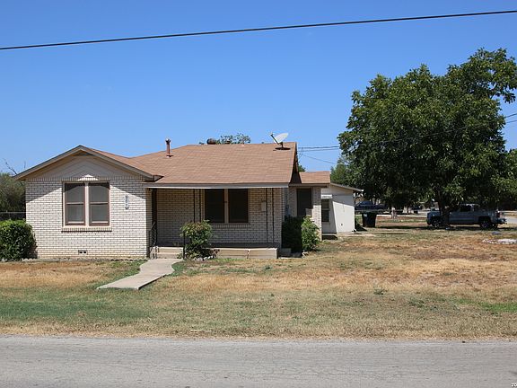 3rd image of 901 Houston
